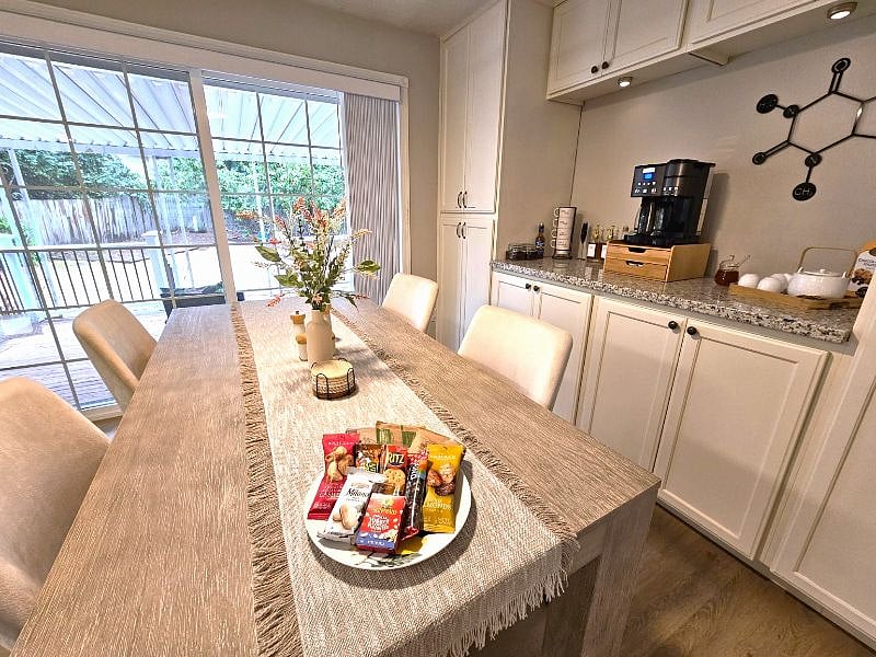 Furnished Finder property 592930_1 photo 12