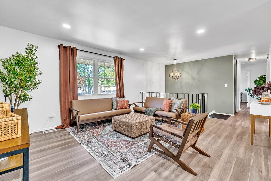 Furnished Finder property 592931_1 photo 2