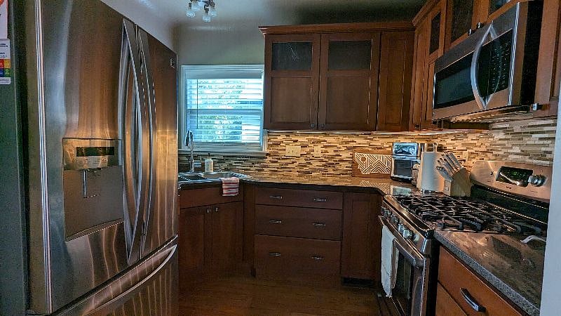 Furnished Finder property 592983_1 photo 4