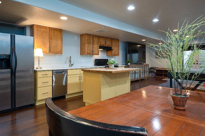 Furnished Finder property 593189_1 photo 9