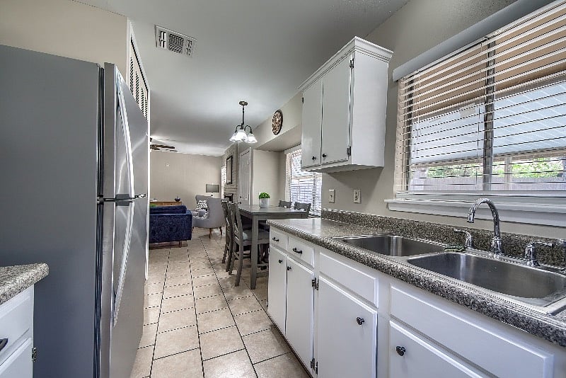 Furnished Finder property 593192_1 photo 9
