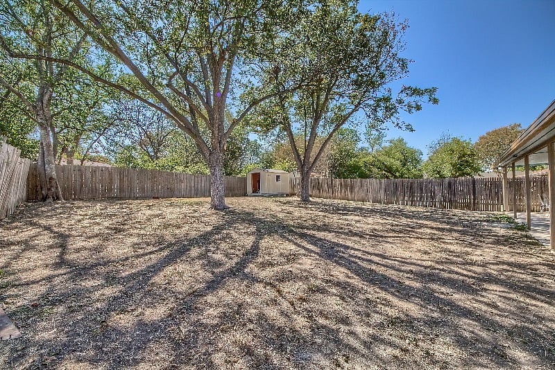 Furnished Finder property 593192_1 photo 17