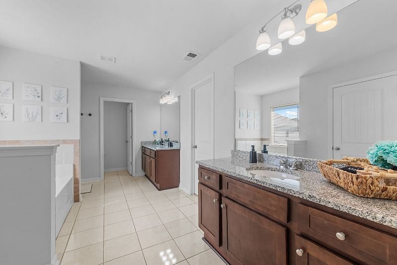 Furnished Finder property 593271_1 photo 15