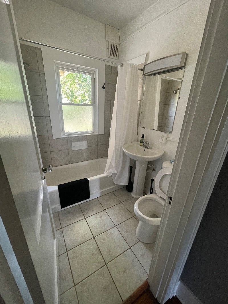 Furnished Finder property 593318_1 photo 10