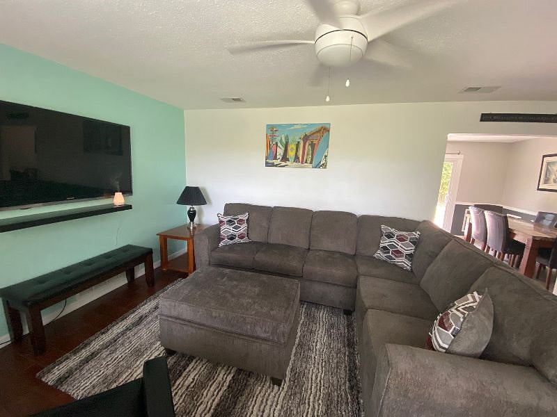 Furnished Finder property 593350_1 photo 20
