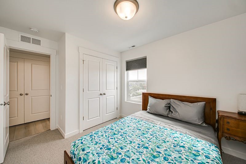 Furnished Finder property 593374_1 photo 4