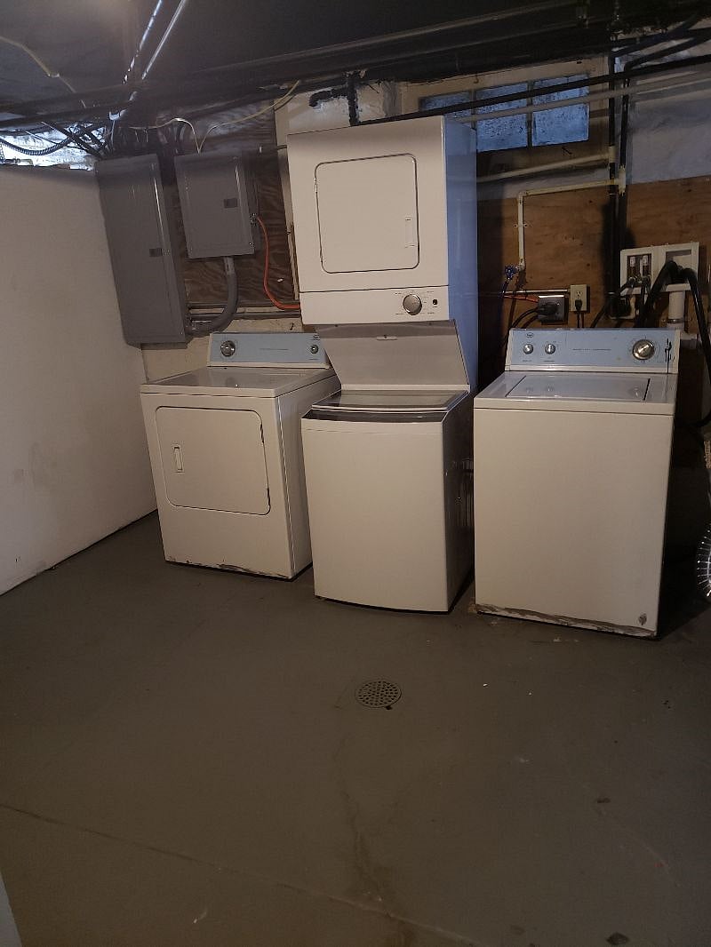 2 sets of washers and dryers