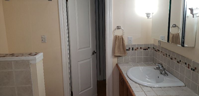 Furnished Finder property 593378_1 photo 19