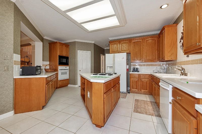 Furnished Finder property 593391_1 photo 7