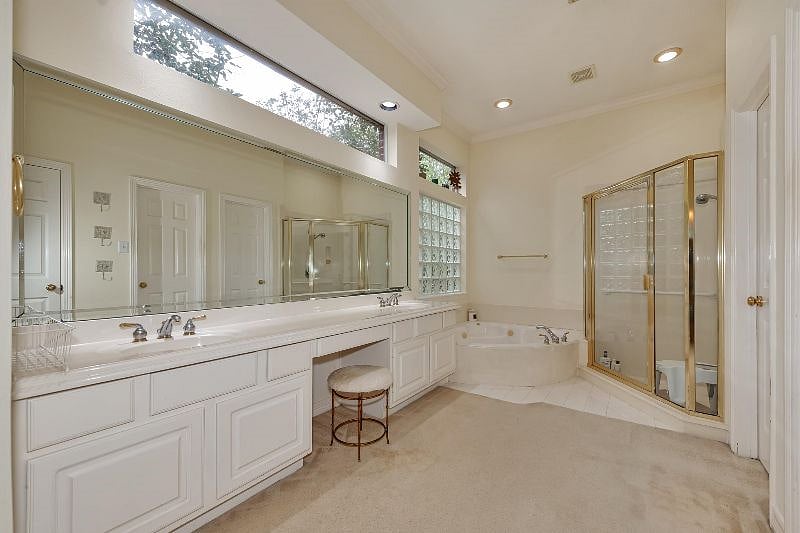 Furnished Finder property 593391_1 photo 13