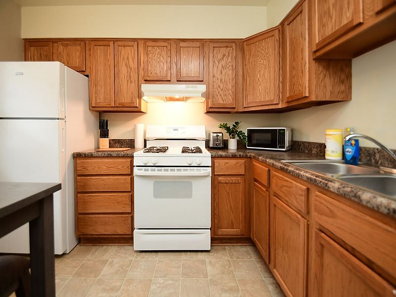 Furnished Finder property 593444_1 photo 4