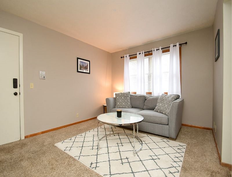 Furnished Finder property 593444_1 photo 8