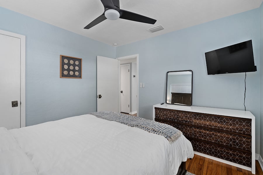 Furnished Finder property 593450_1 photo 22
