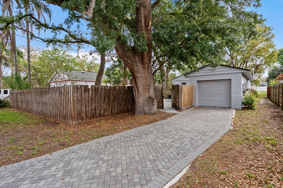Furnished Finder property 593450_1 photo 24