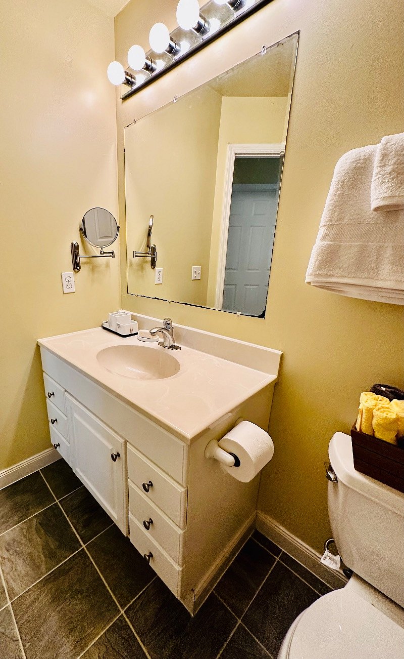 Furnished Finder property 593480_1 photo 8