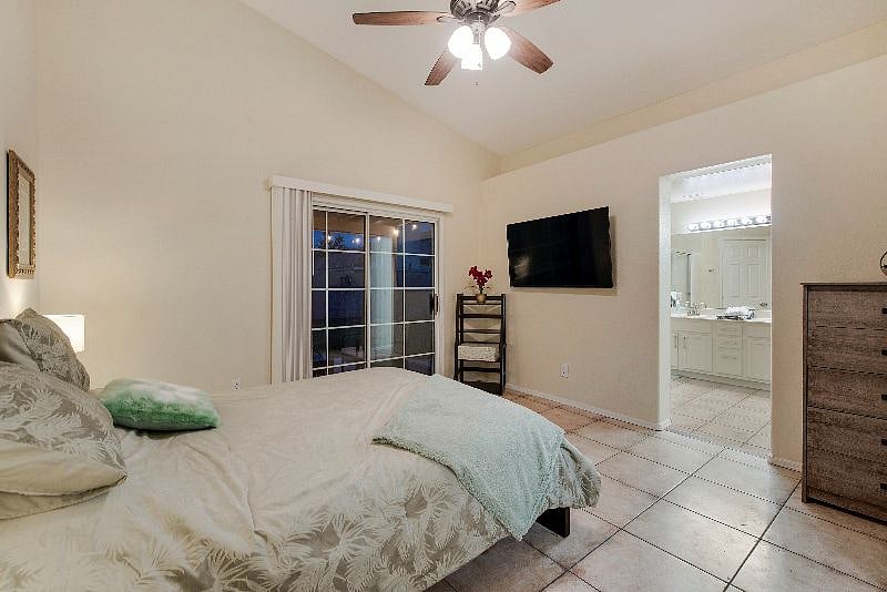 Furnished Finder property 593507_1 photo 18