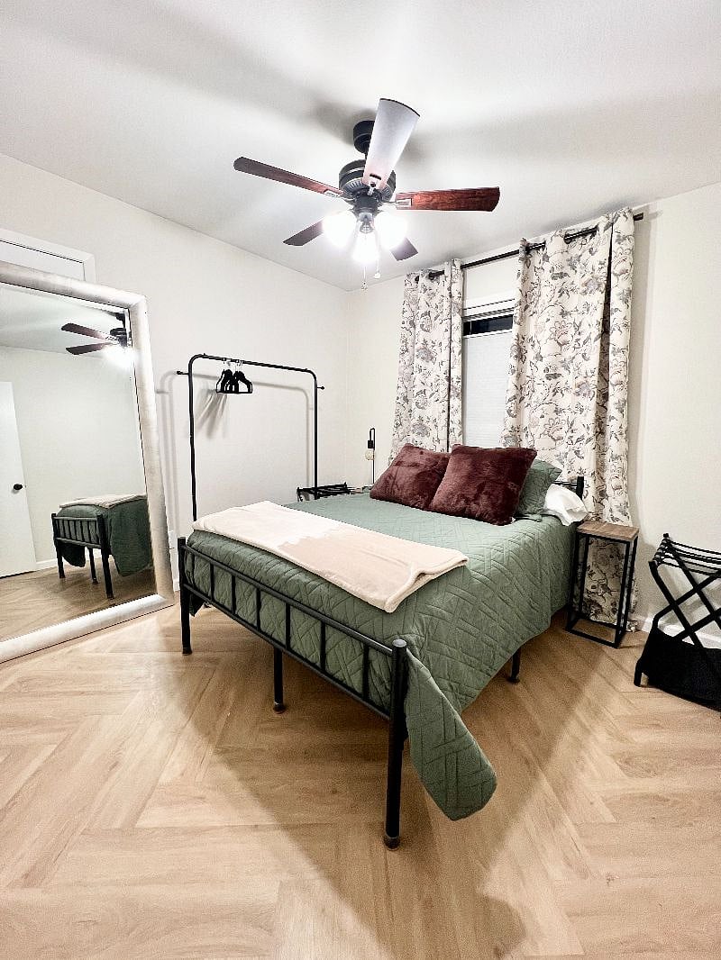 Furnished Finder property 593531_1 photo 8