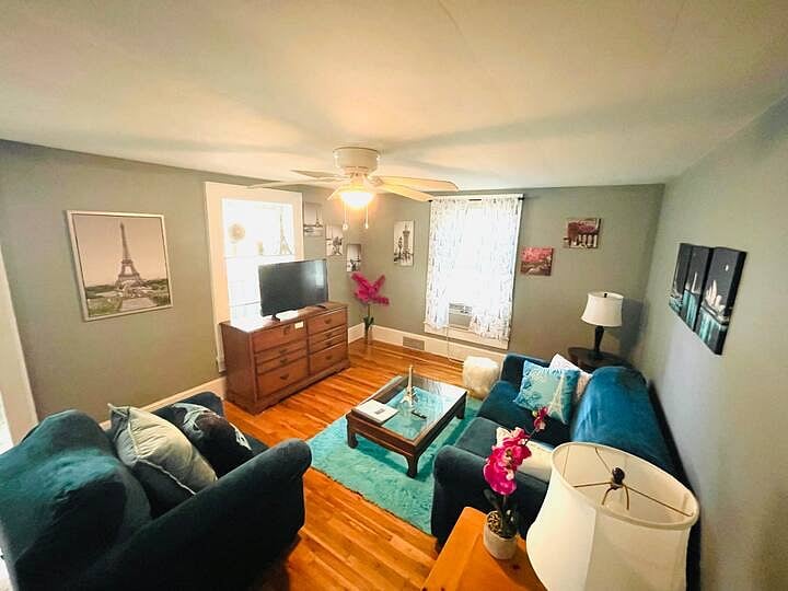 Furnished Finder property 593613_1 photo 3