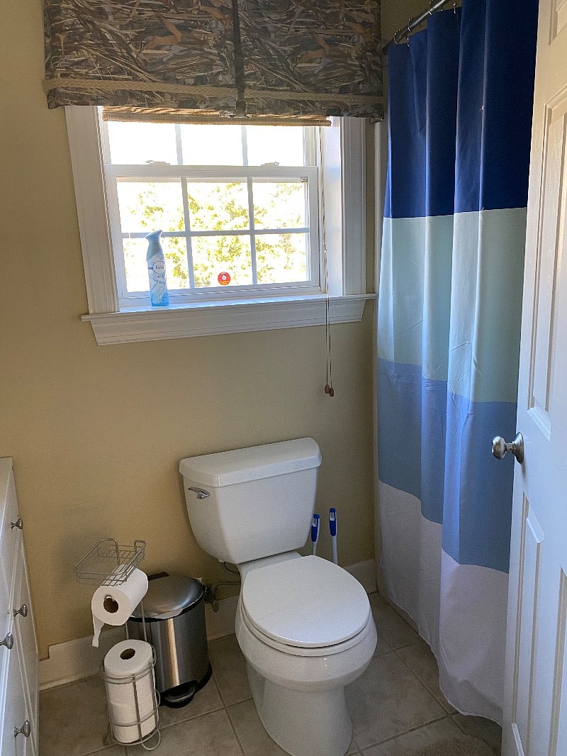 Shared upstairs bath