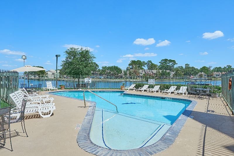 Furnished Finder property 593708_1 photo 11