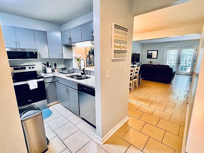 Furnished Finder property 593743_1 photo 9