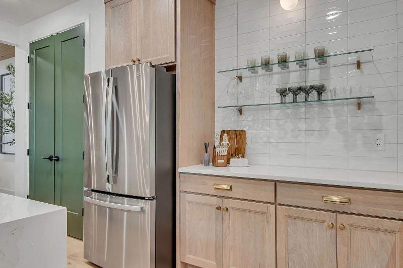 Furnished Finder property 593748_1 photo 12