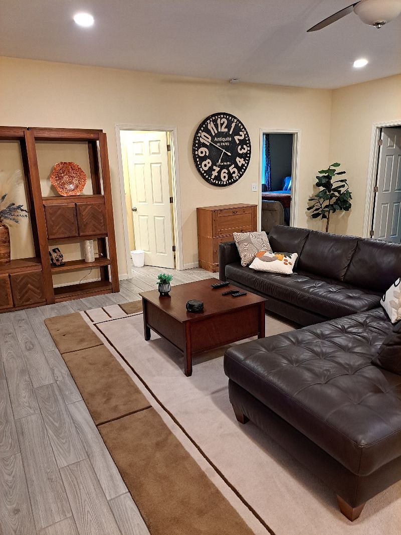 Furnished Finder property 593786_1 photo 4