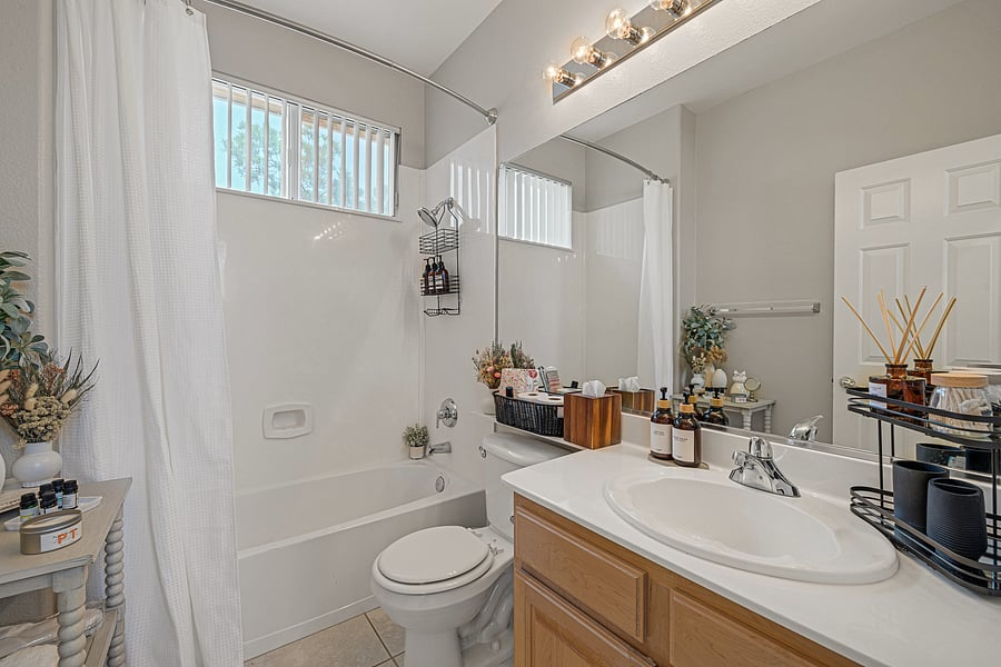 Furnished Finder property 593808_1 photo 27