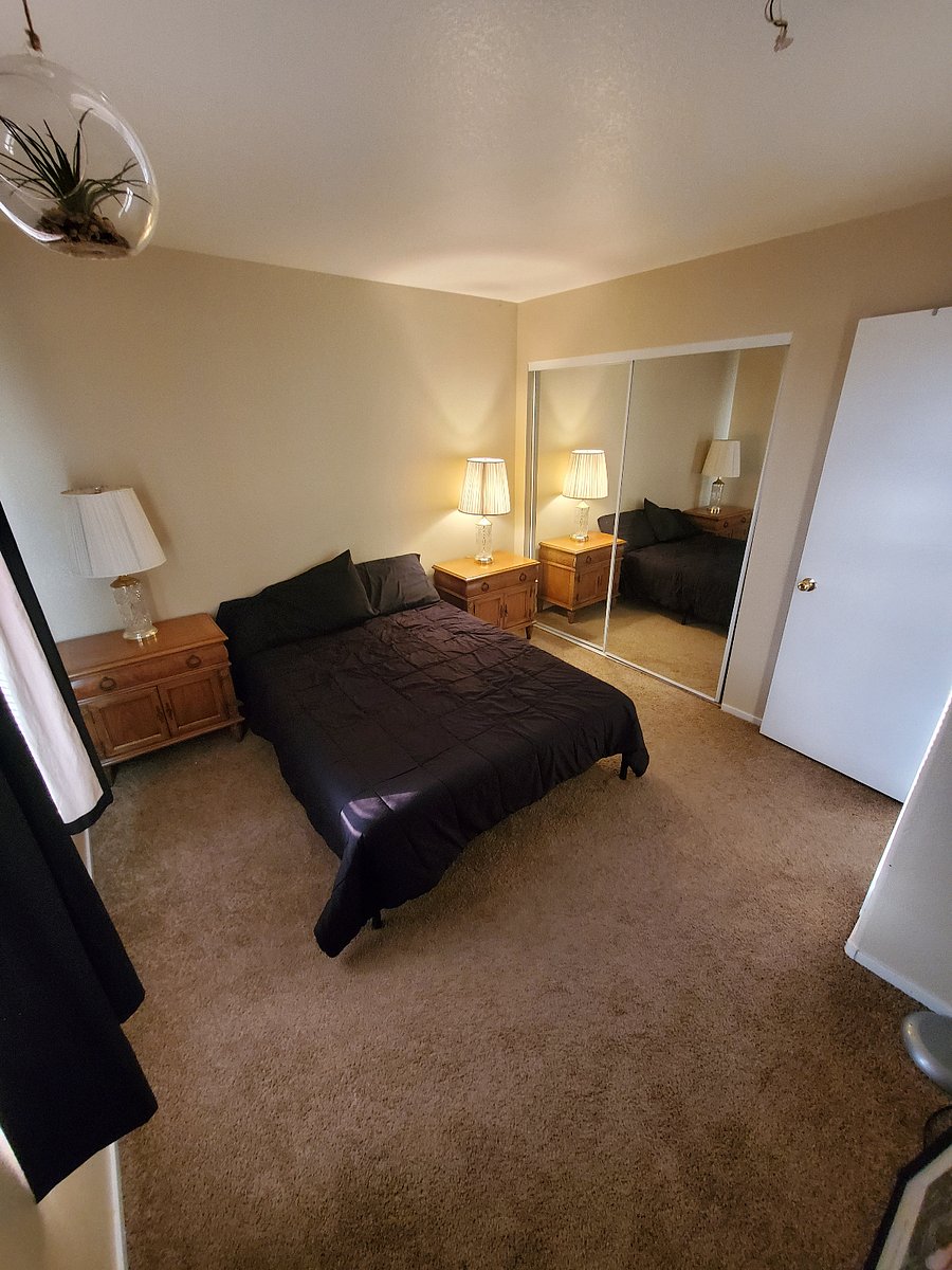 Renters room from angle opposite door
