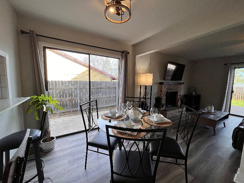 Furnished Finder property 593898_1 photo 12