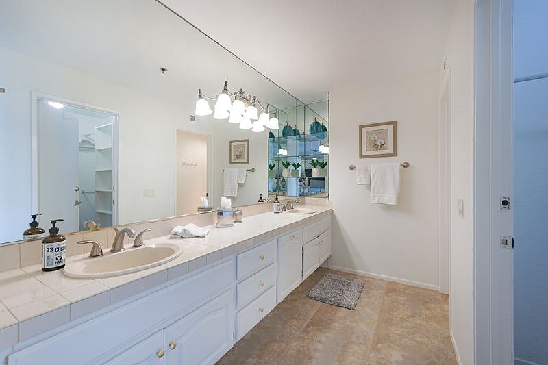 Furnished Finder property 593908_1 photo 10