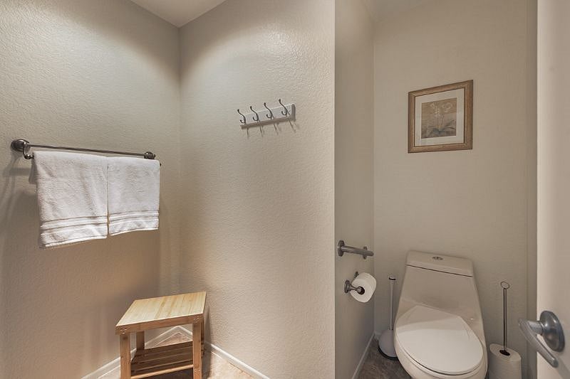 Furnished Finder property 593908_1 photo 13