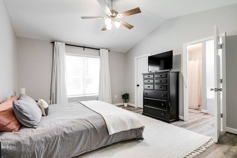 Furnished Finder property 593963_1 photo 4