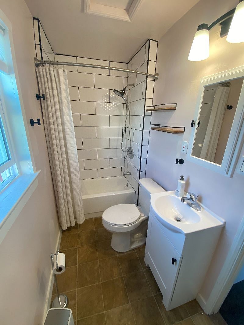 Furnished Finder property 593976_1 photo 11