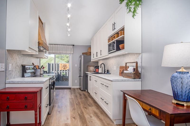 Chef's kitchen with all the appliances.
