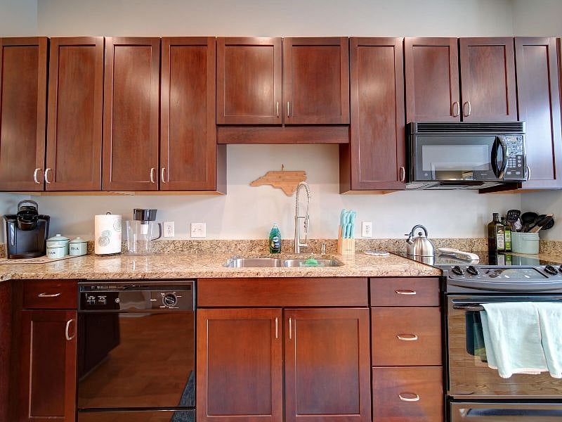 Furnished Finder property 594060_1 photo 9