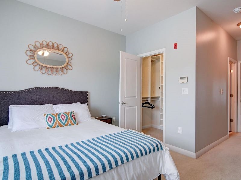 Furnished Finder property 594060_1 photo 21