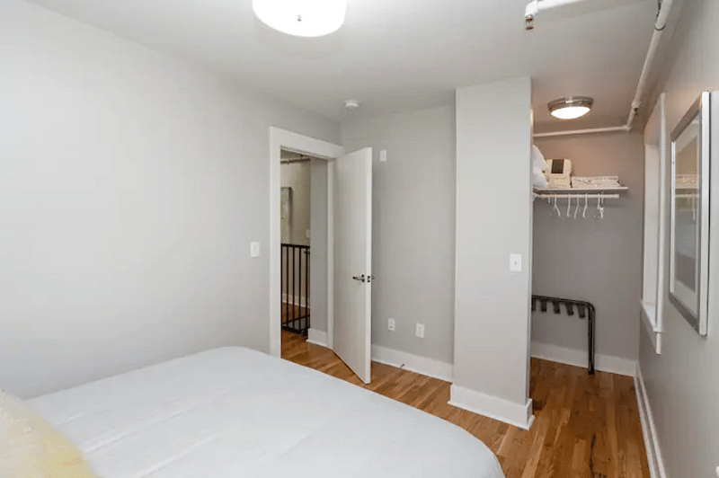 Furnished Finder property 594086_1 photo 18