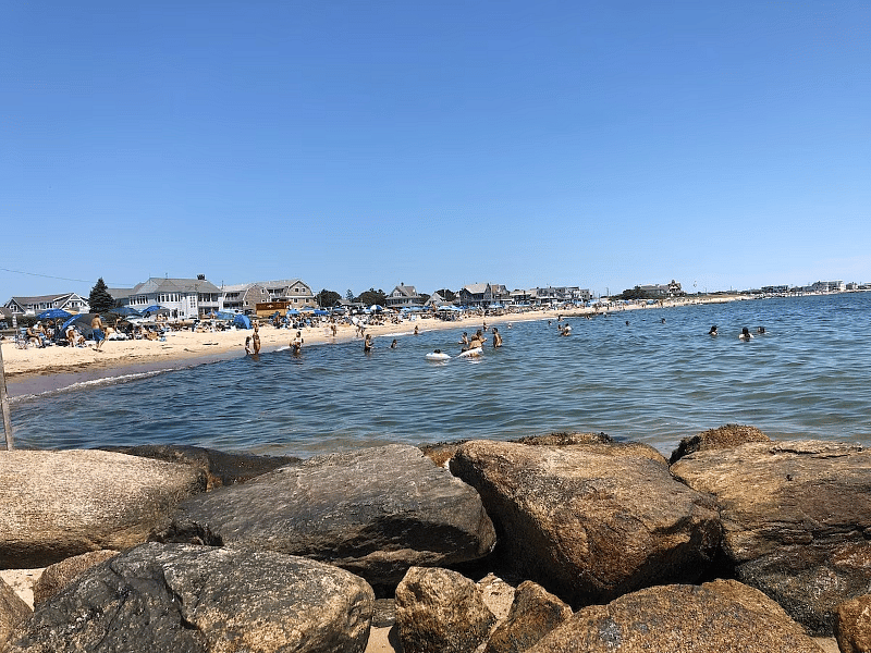 Falmouth Heights Beach