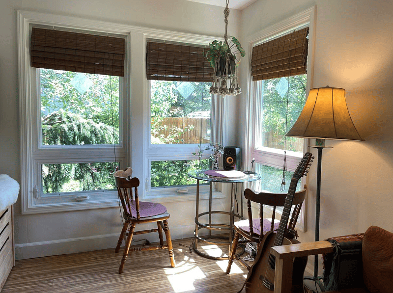 breakfast nook