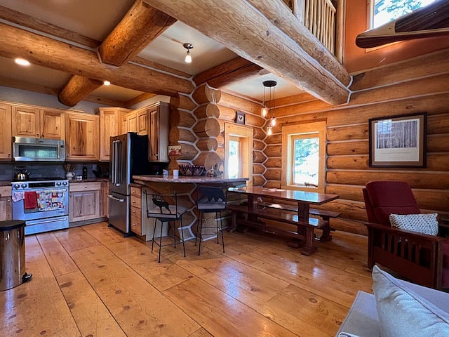 Furnished Finder property 594255_2 photo 8