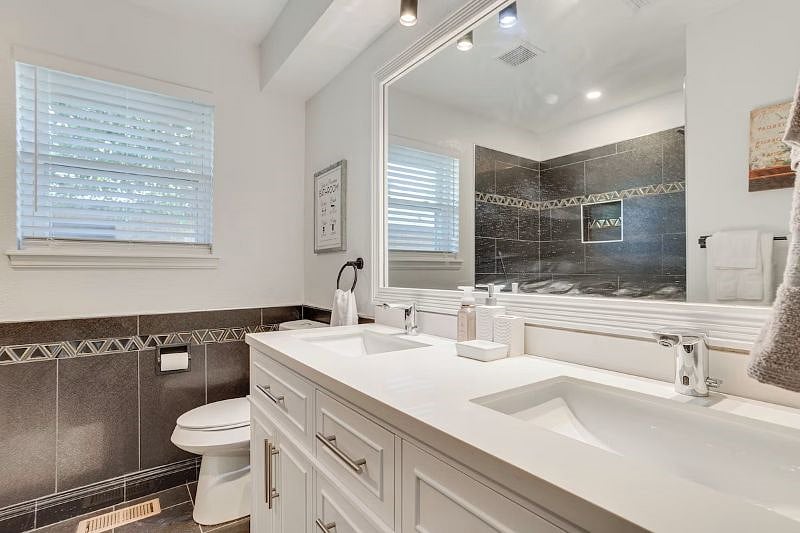 Furnished Finder property 594309_1 photo 8