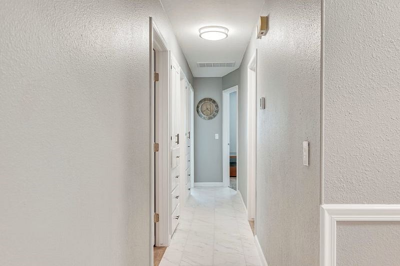 Furnished Finder property 594309_1 photo 12
