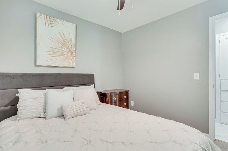 Furnished Finder property 594309_1 photo 15