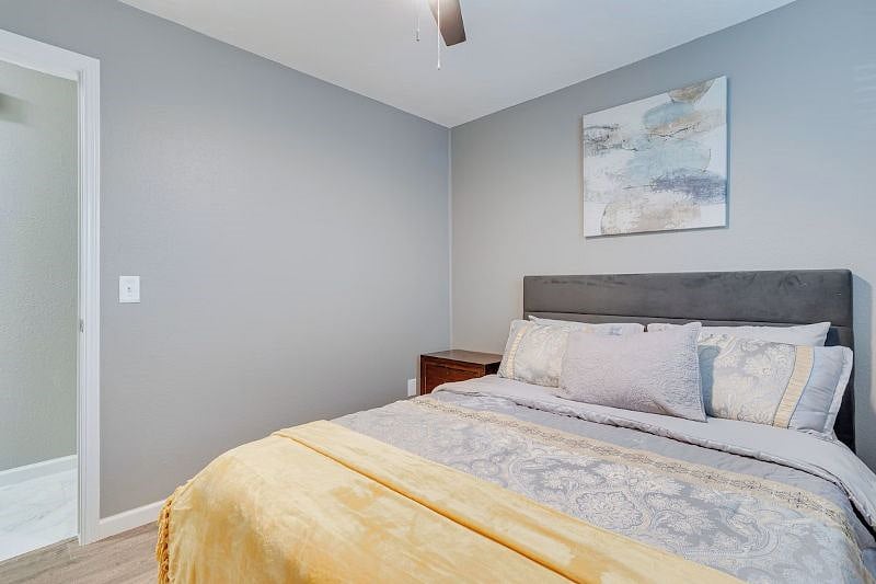 Furnished Finder property 594309_1 photo 17