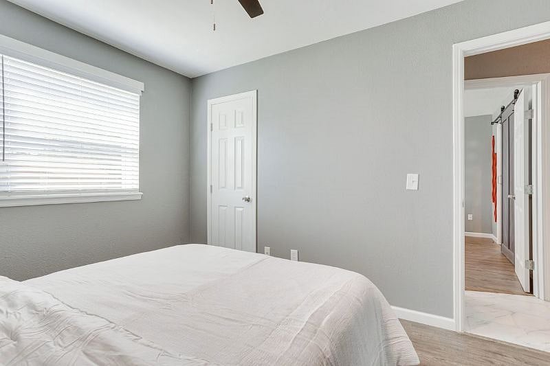 Furnished Finder property 594309_1 photo 18