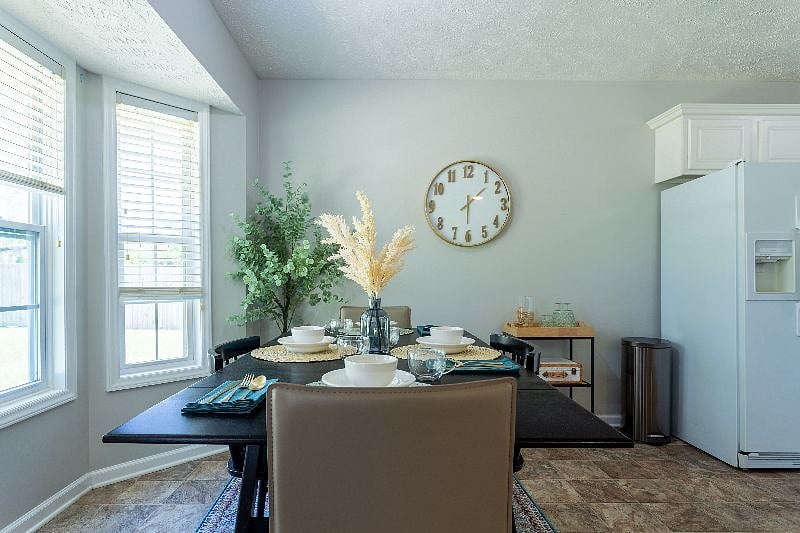 Furnished Finder property 594404_1 photo 6