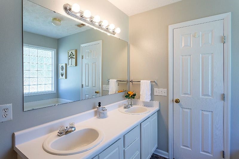 Furnished Finder property 594404_1 photo 11
