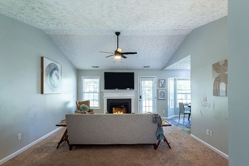 Furnished Finder property 594404_1 photo 23