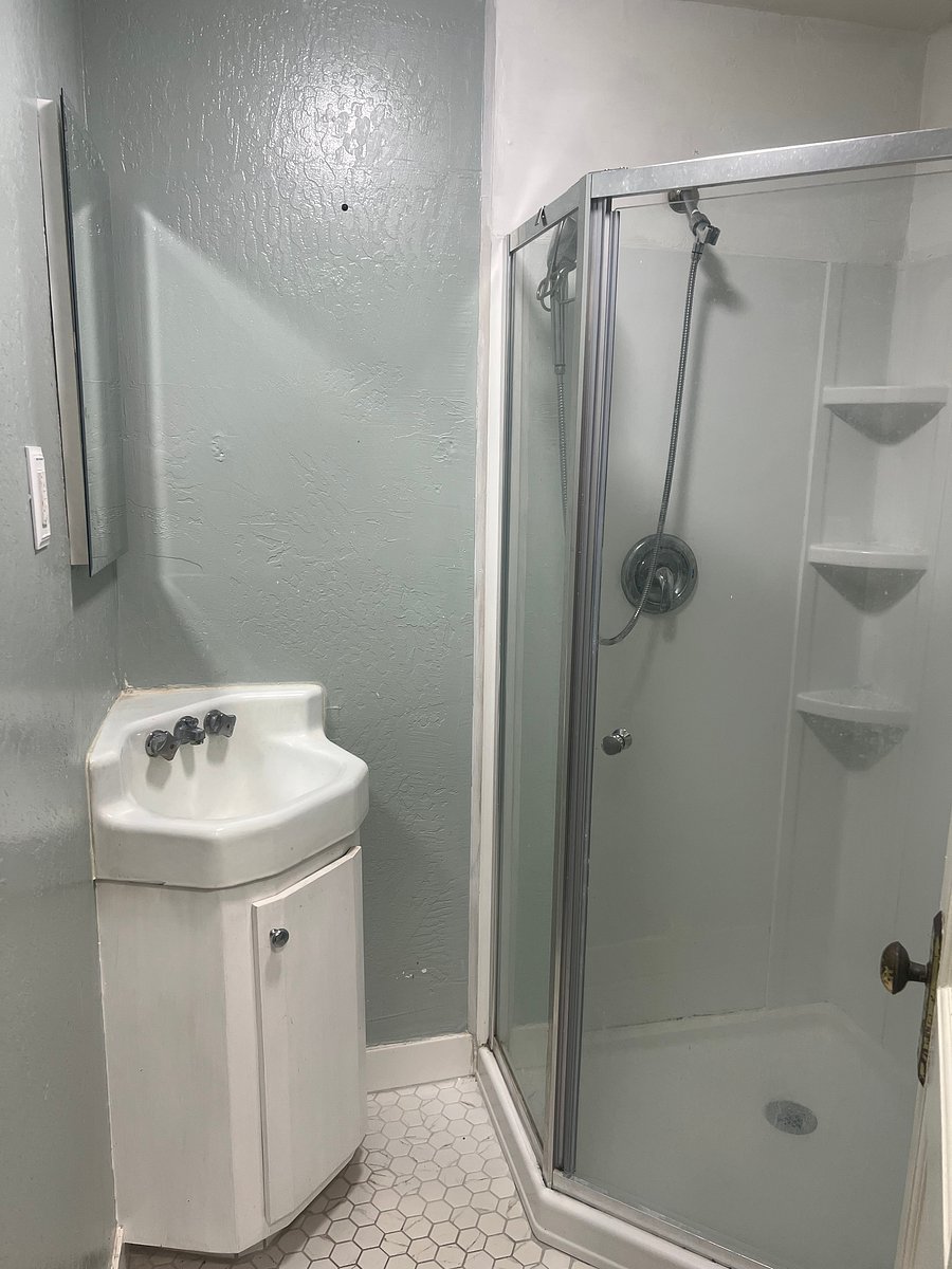 Furnished Finder property 594446_1 photo 9